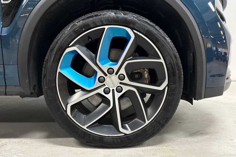 Lynk & Co 01 bild 11