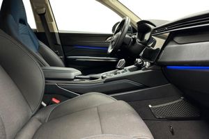 Lynk & Co 01 bild 15