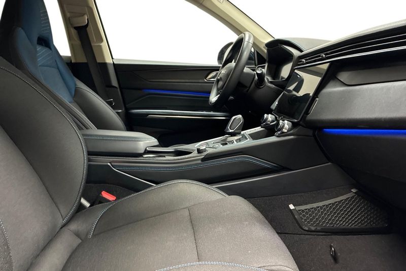 Lynk & Co 01 bild 15