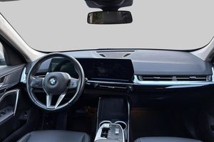 BMW X1 bild 7
