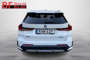 BMW X1 bild 12