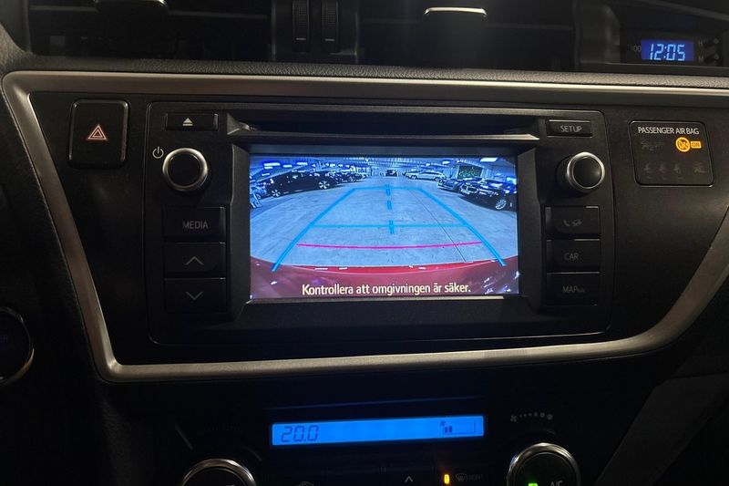 Toyota Auris bild 18