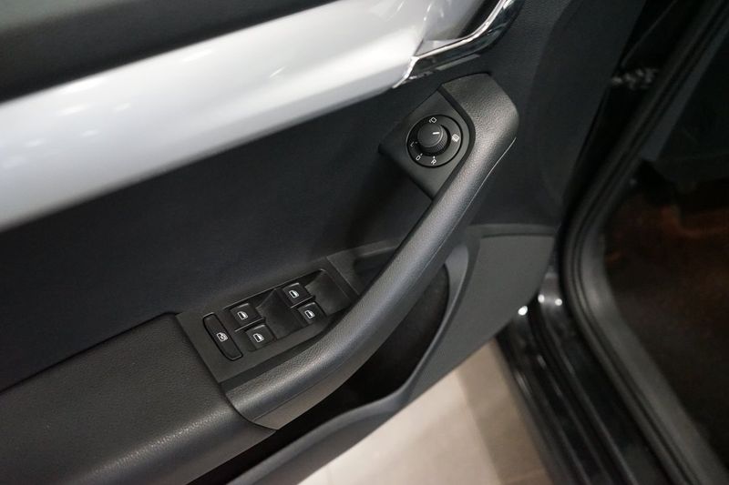 Skoda Octavia bild 10