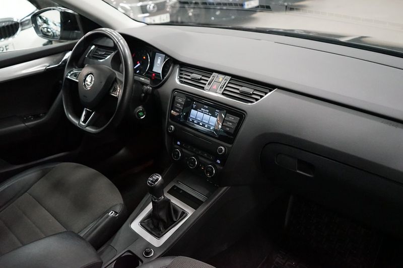Skoda Octavia bild 7
