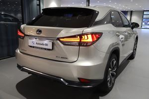 Lexus RX bild 12