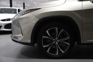 Lexus RX bild 9