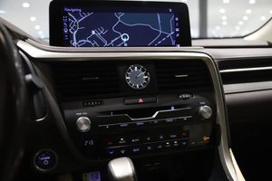 Lexus RX bild 7