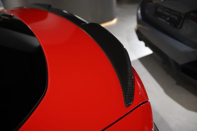 BMW i4 bild 8