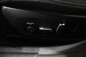 BMW i4 bild 7