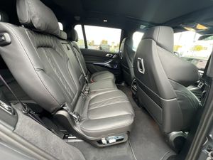 BMW X7 bild 15