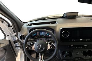 Mercedes e-Sprinter bild 8
