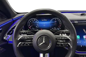 Mercedes E300 bild 6