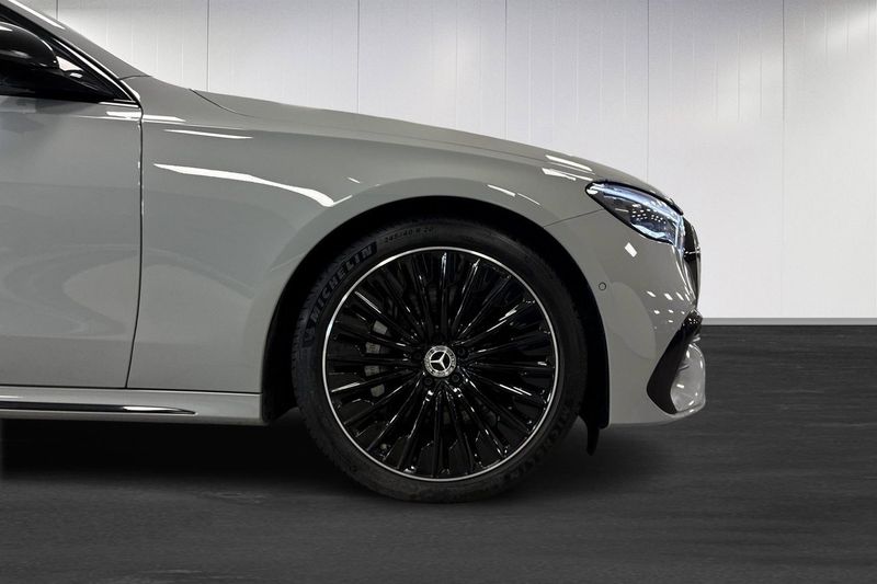 Mercedes E300 bild 12
