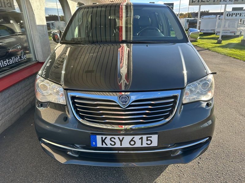 Lancia Voyager bild 9