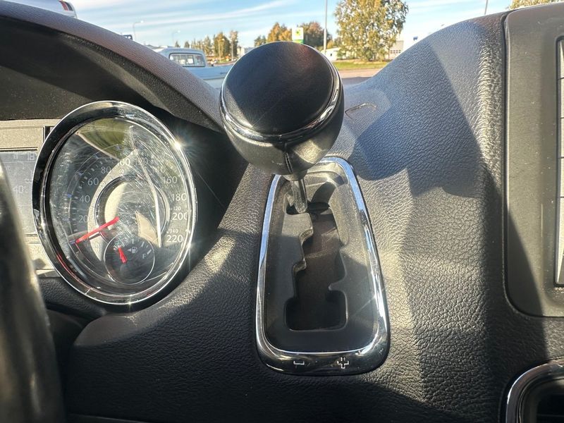 Lancia Voyager bild 25