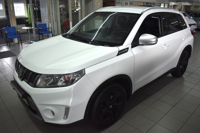 Suzuki Vitara bild 4