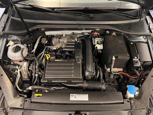 Volkswagen Passat bild 20