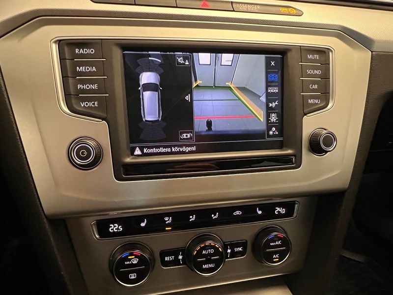 Volkswagen Passat bild 17