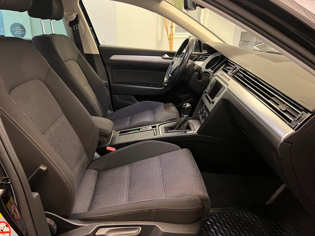 Volkswagen Passat bild 11