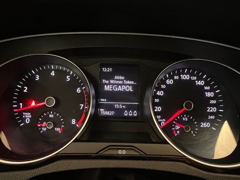 Volkswagen Passat bild 16