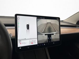 Tesla Model 3 bild 19
