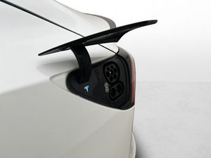 Tesla Model 3 bild 34