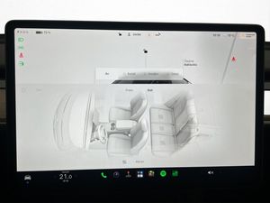 Tesla Model Y bild 25