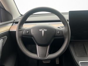 Tesla Model Y bild 14
