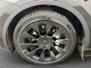 Tesla Model Y bild 30