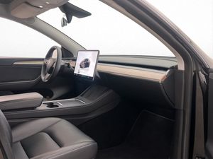 Tesla Model Y bild 29