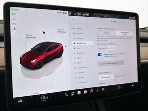 Tesla Model Y bild 26