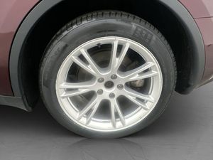 Tesla Model Y bild 31