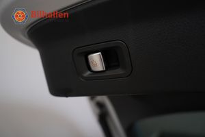 Mercedes GLC220 bild 36