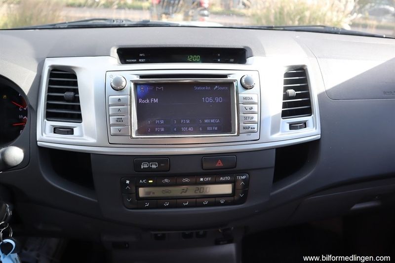 Toyota Hilux bild 13