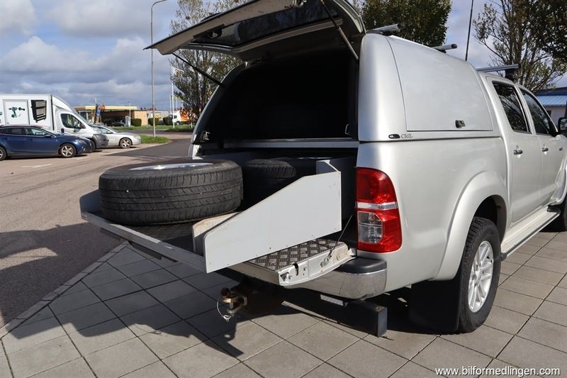 Toyota Hilux bild 12