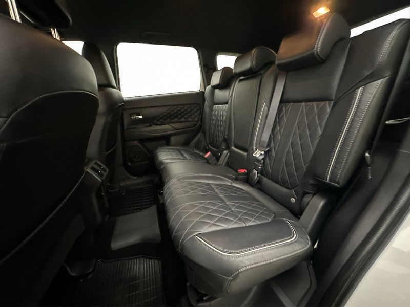 Mitsubishi Outlander bild 31
