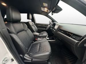 Mitsubishi Outlander bild 29