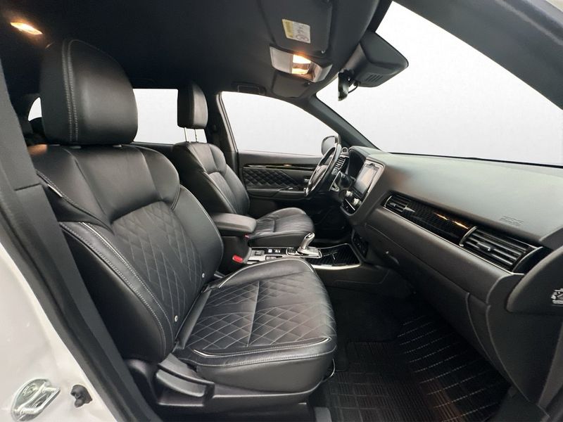 Mitsubishi Outlander bild 29