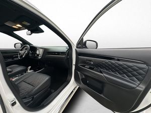 Mitsubishi Outlander bild 30