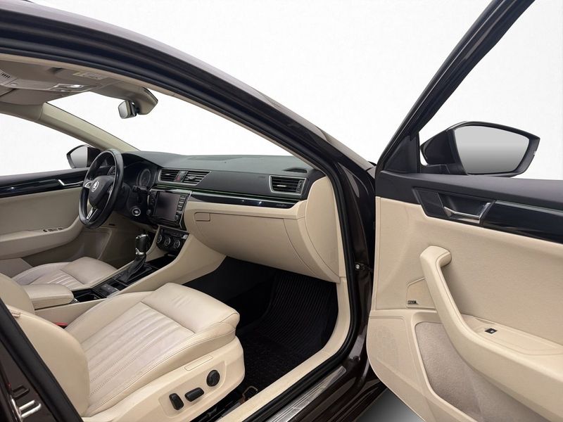 Skoda Superb bild 28