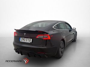 Tesla Model 3 bild 8