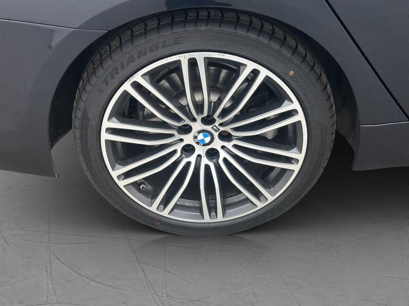 BMW 520 bild 33