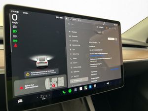 Tesla Model Y bild 19