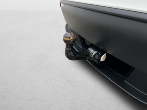 Tesla Model Y bild 10