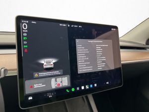 Tesla Model Y bild 20