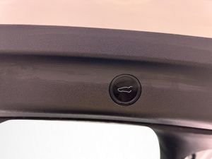 Tesla Model Y bild 27