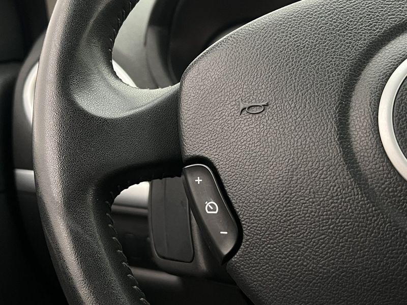 Renault Clio bild 14