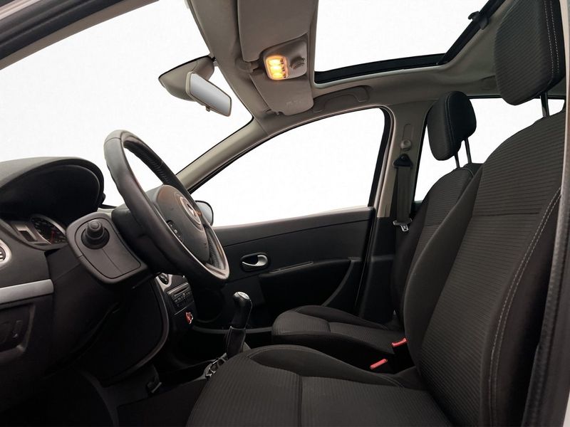 Renault Clio bild 11