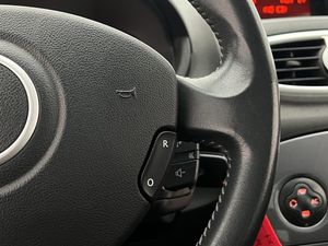 Renault Clio bild 16
