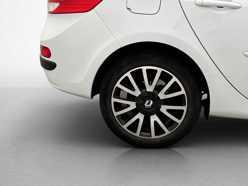 Renault Clio bild 27